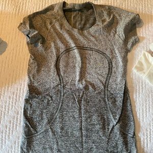 Lululemon shirt